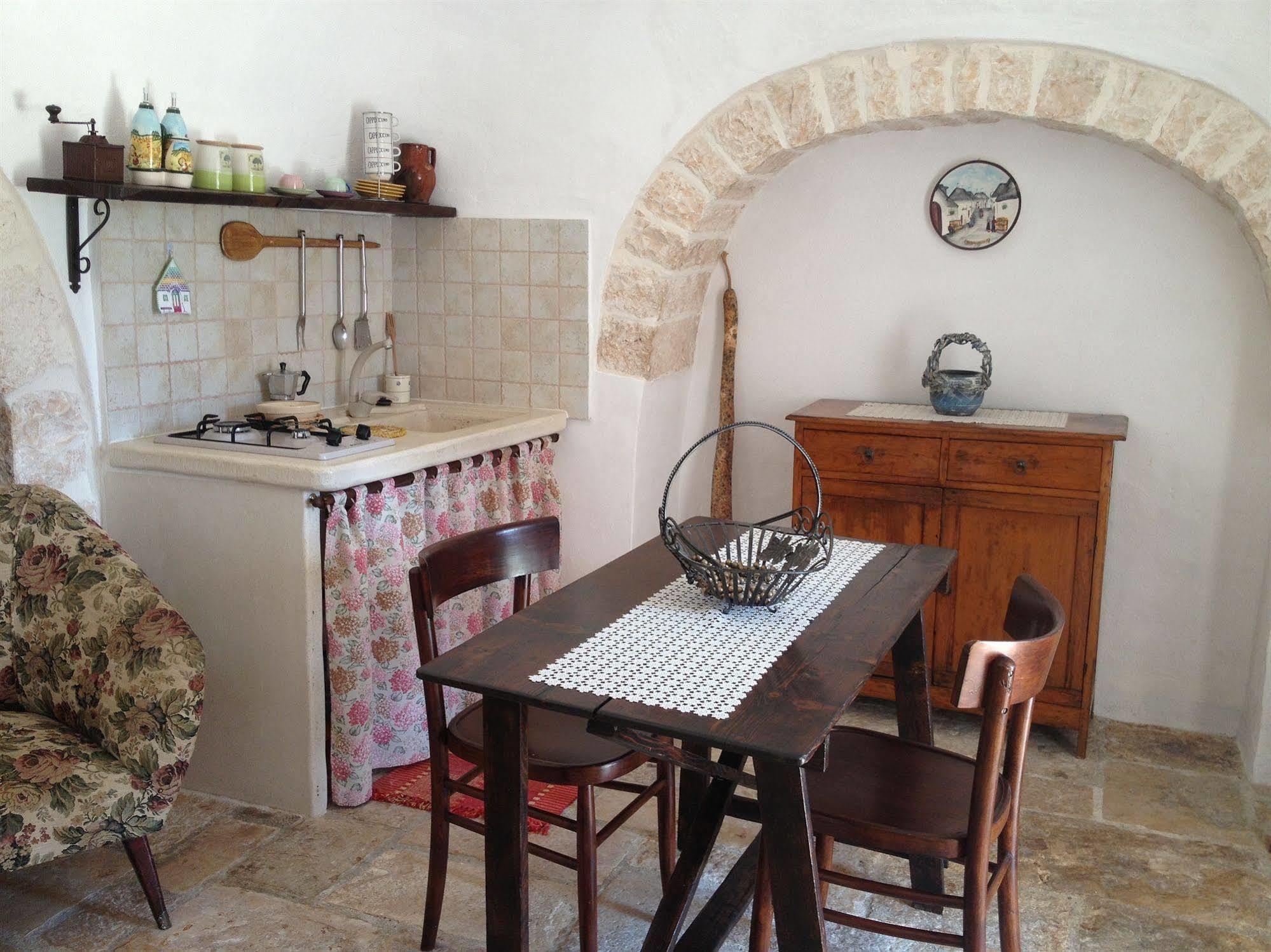 Trullicolarossa Villa Alberobello Exterior foto