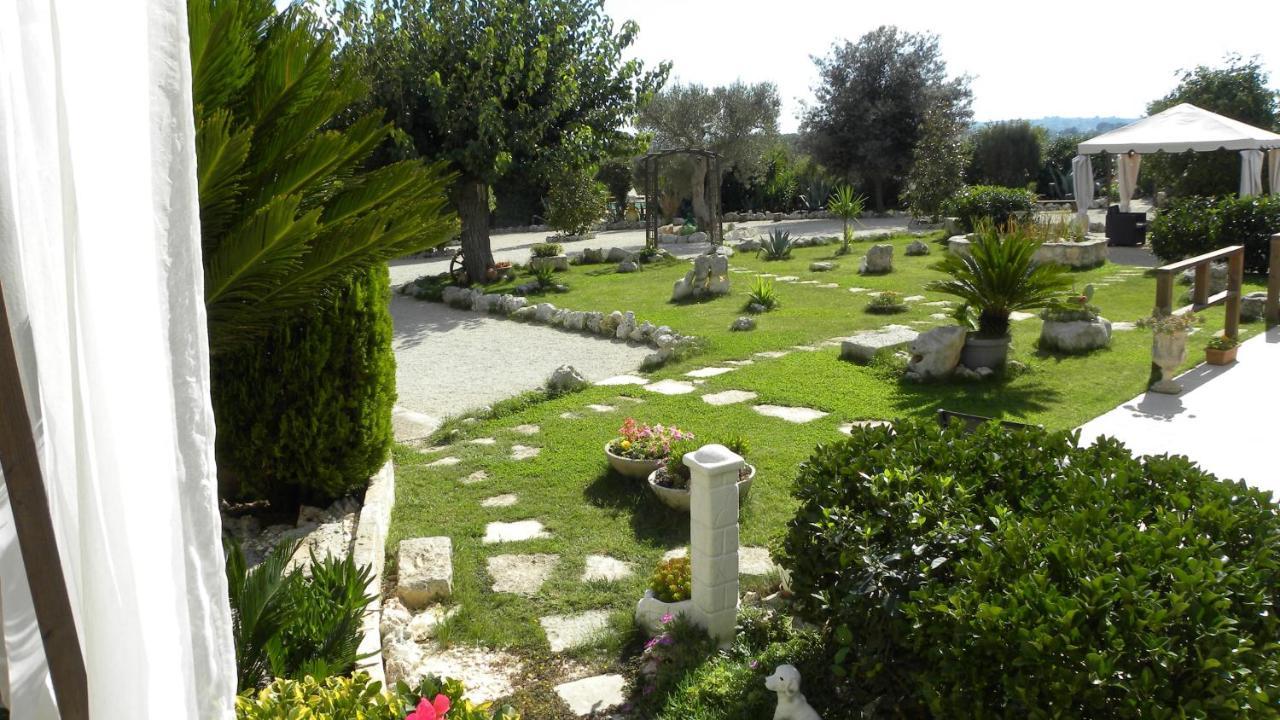 Trullicolarossa Villa Alberobello Exterior foto